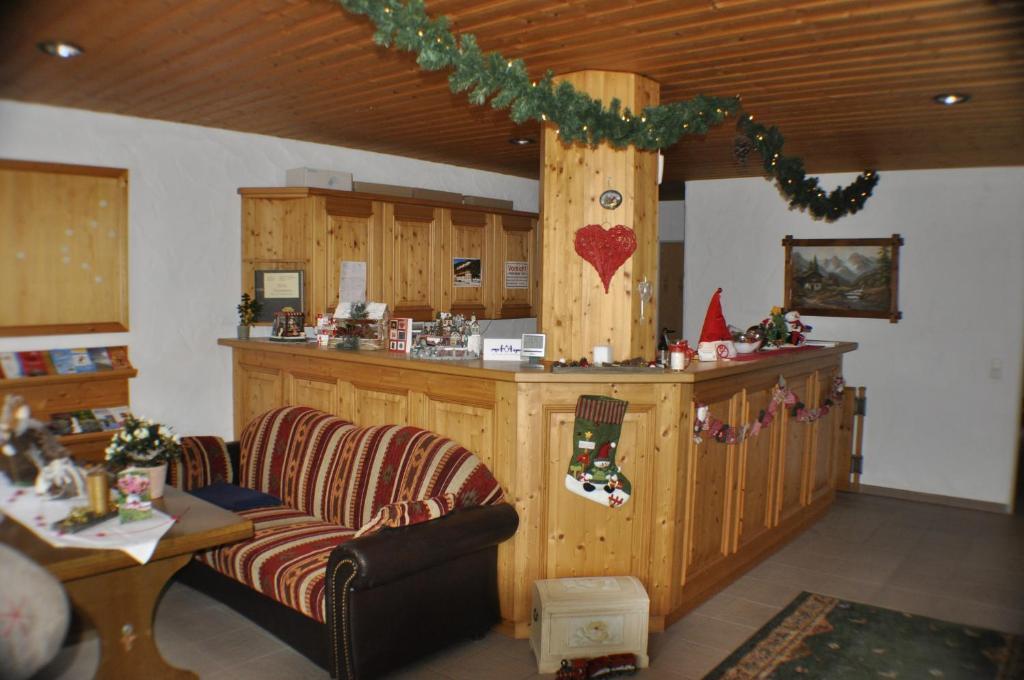 Dachsberg im Schwarzwald Pension Gasthaus Zur Schmiede מראה חיצוני תמונה