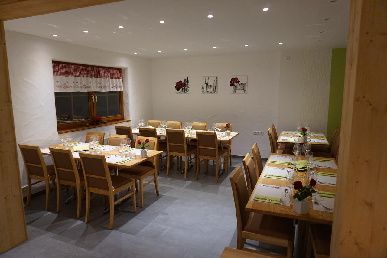 Dachsberg im Schwarzwald Pension Gasthaus Zur Schmiede מראה חיצוני תמונה