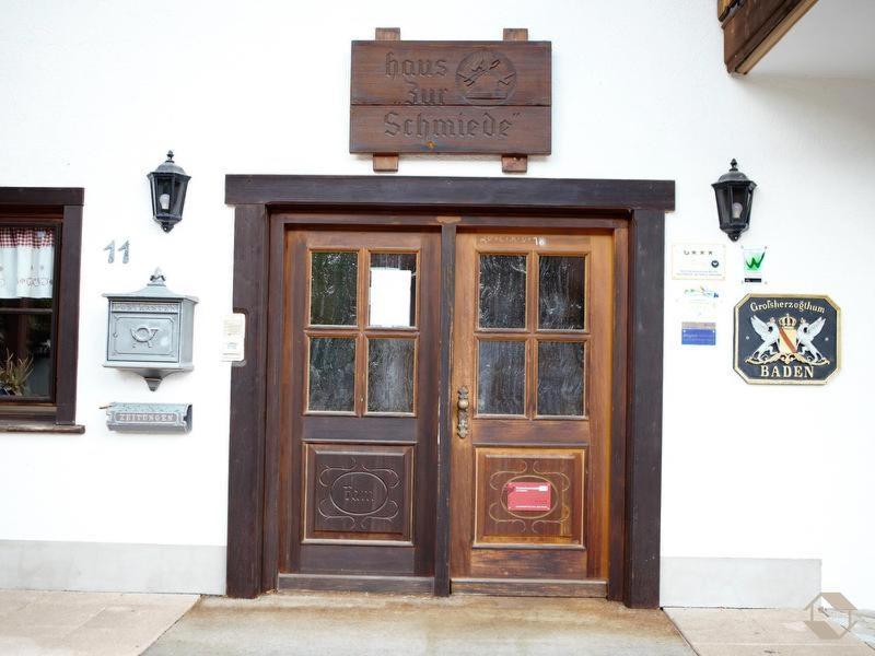 Dachsberg im Schwarzwald Pension Gasthaus Zur Schmiede מראה חיצוני תמונה